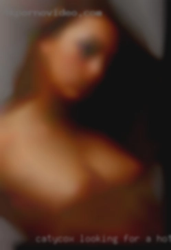 CatyCox looking for a hot and horny girl