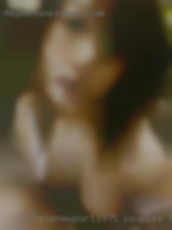 HelmNewport1975 couples that are looking for a slave